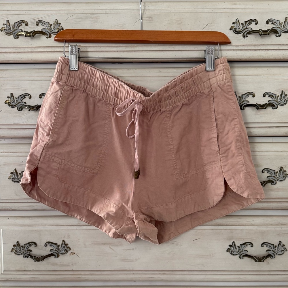 Vici Beige Cotton Shorts